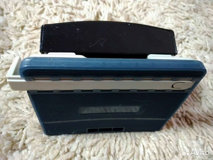 Дырокол металлический Lamark на 20 листов