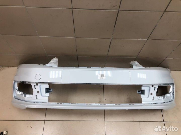 Бампер передний Белый 2015-2020 Volkswagen Polo