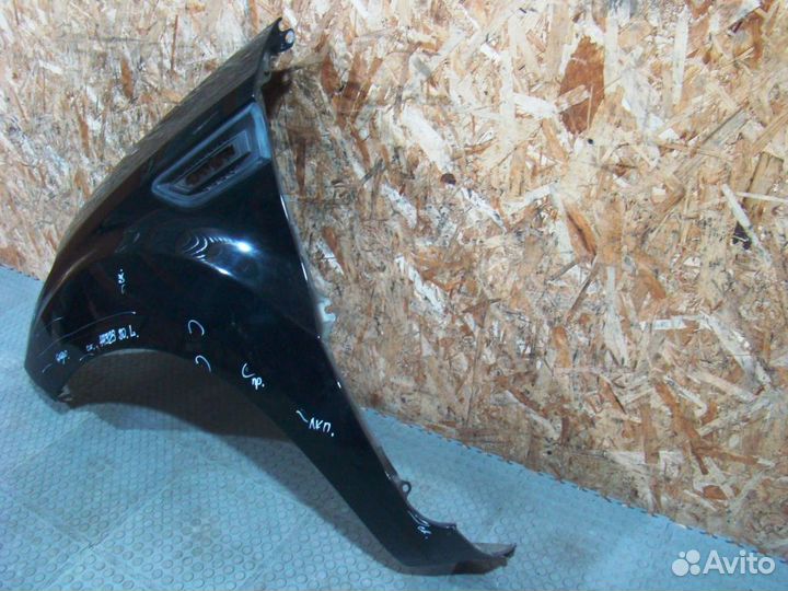 KIA Soul 1 Крыло переднее левое