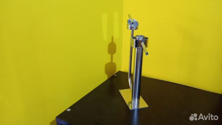 Попугай настольный для самогонного аппарата