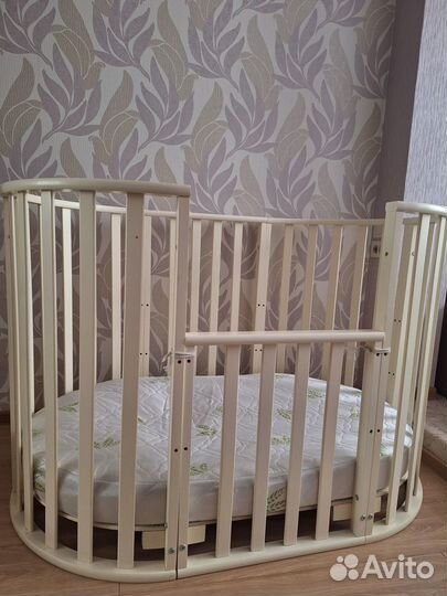 Кроватка трансформер с маятником