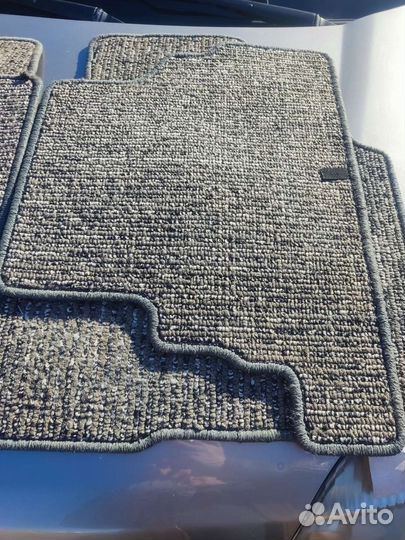 Коврики салона для Nissan Tino HV10