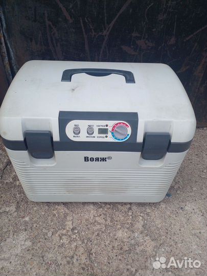 Автомобильный холодильник