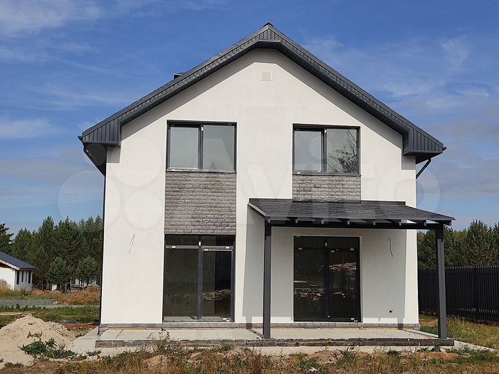 Коттедж 170 м² на участке 9,5 сот.