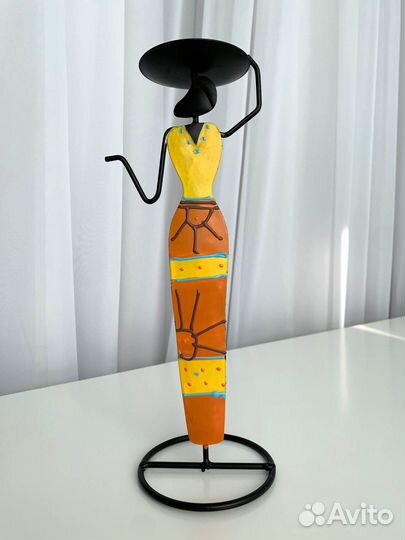 Подсвечник металлический африканка