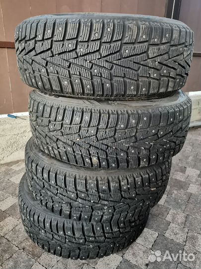 Roadstone Winguard Spike 2.25/55 R17