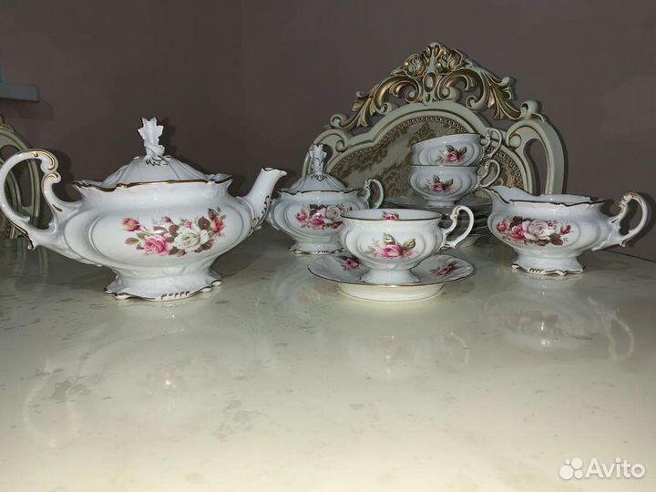 Набор столовой посуды новый