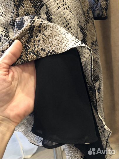 Платье анималистичный принт