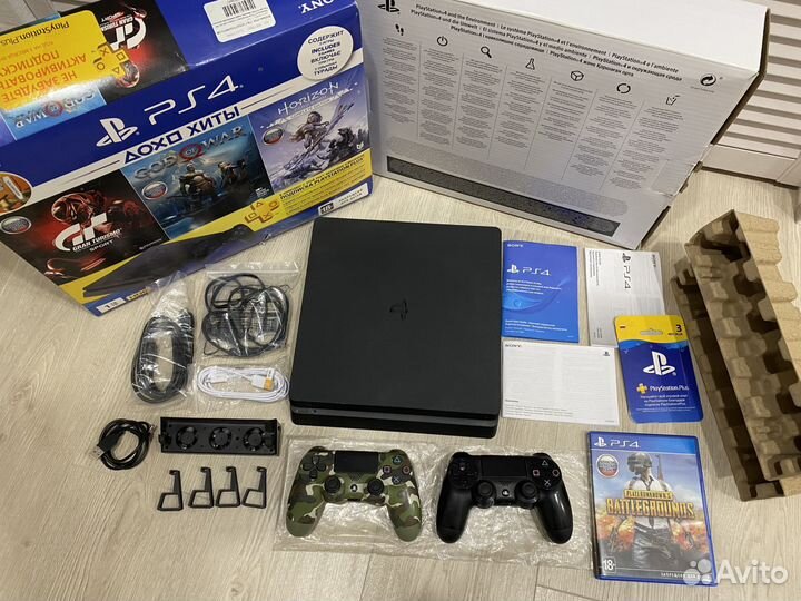 Sony PlayStation 4 PS4 1Tb (2208) +2джоя +30игр