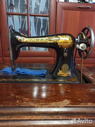 Швейная машинка зингер бу