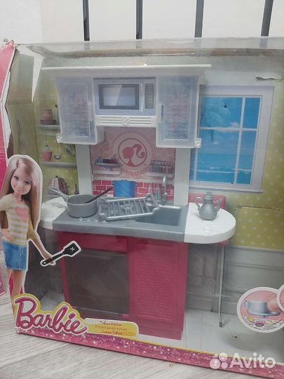 Домик для Барби с куклами