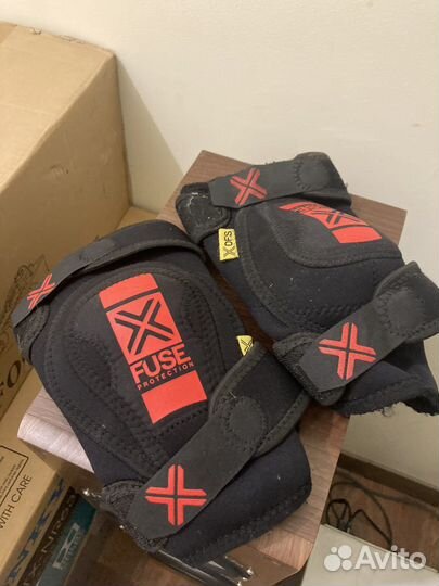 Наколенники Fuse S