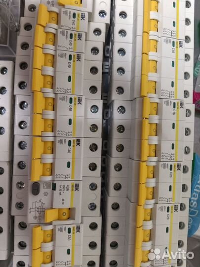 Автоматы узо диф IEK