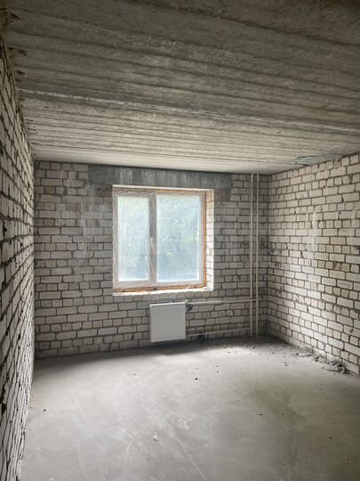 2-к. квартира, 57 м², 2/4 эт.