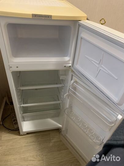 Холодильник саратов бу