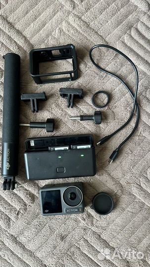 Экшн камера DJI osmo action 3 adventure combo