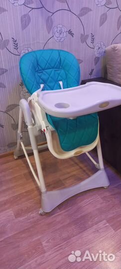 Продам столик для кормления