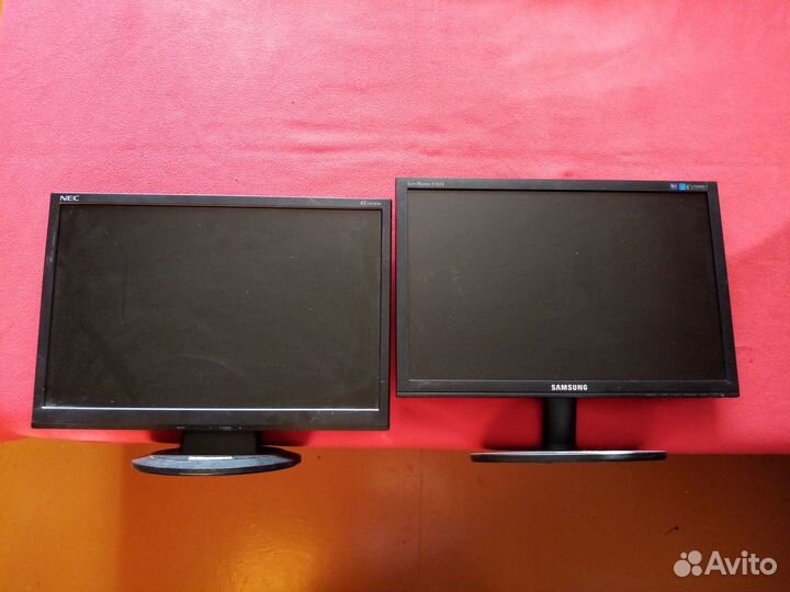 Мониторы 19 дюймов широкоформатные в хорошем состо