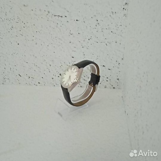Наручные часы Tissot pr100