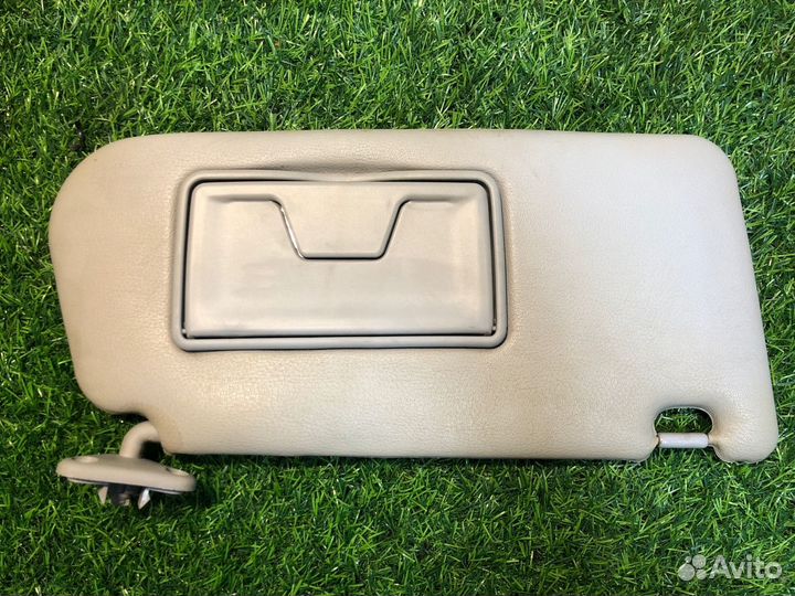 Козырек солнцезащитный передний левый Mitsubishi