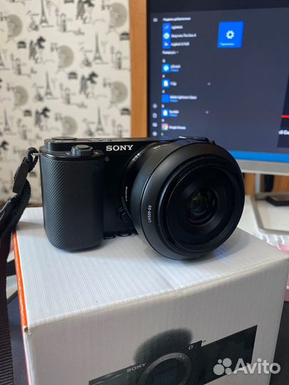 Беззеркальная камера Sony ZV-E10