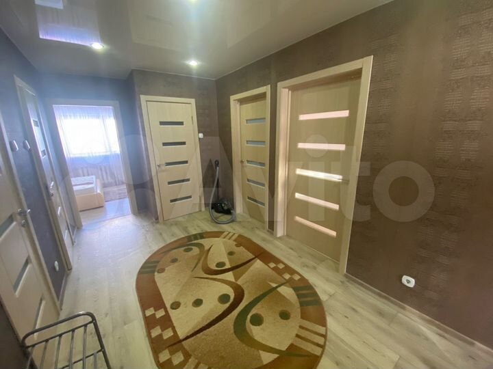 3-к. квартира, 73,2 м², 2/5 эт.