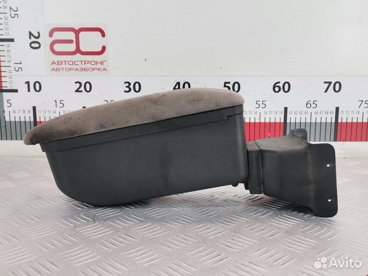 Подлокотник для Skoda Octavia 1U