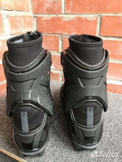 Лыжные ботинки для конькового хода 40 размер