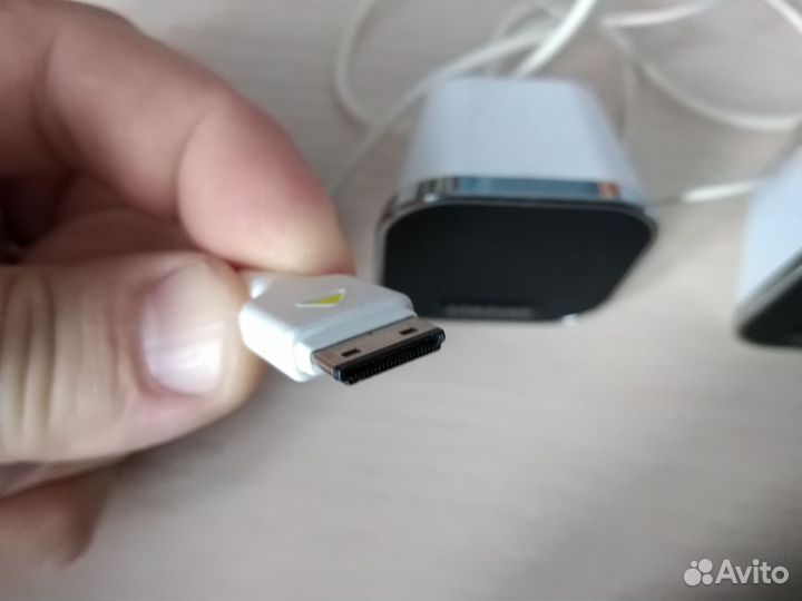 Музыкальные колонки Samsung