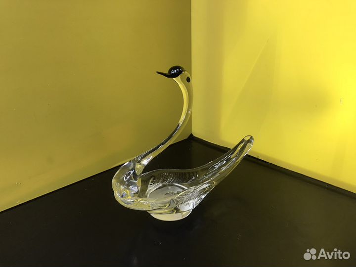 Z.7165 Винтажная стеклянная фигурка Лебедь