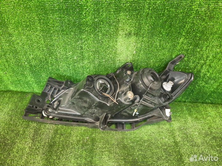 Фара mazda axela BK3P 2003 контрактная