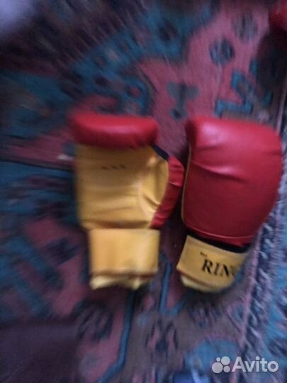 Боксерские перчатки