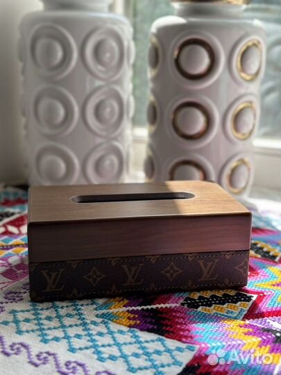 Салфетница Louis Vuitton