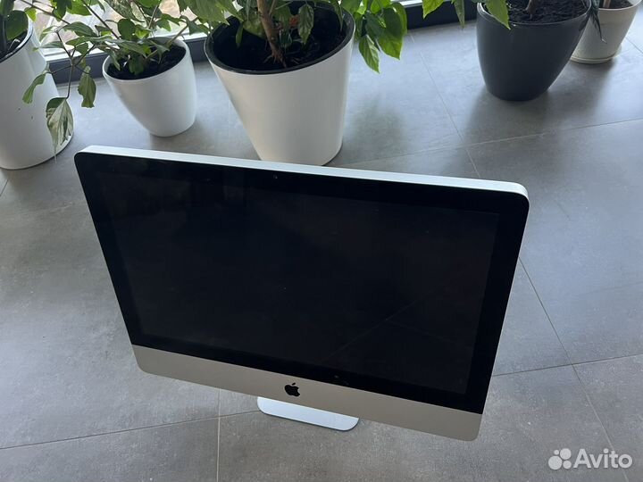 Apple iMac 21.5