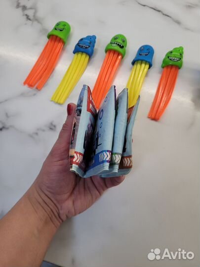 Игрушки для купания в ванной