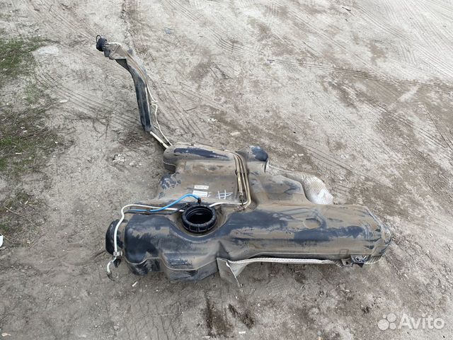 Топливный бак volkswagen Polo 2011г. 1.6л