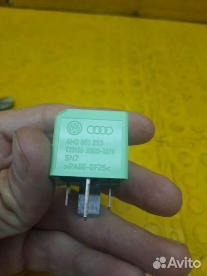 Реле Volkswagen Polo CWV 244305 2016