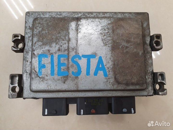 Блок управления двигателем Ford Fiesta CB1 spja
