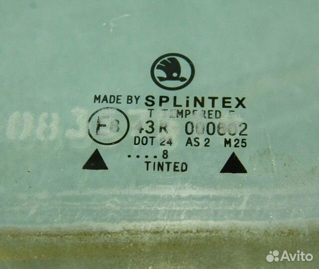 Стекло двери передней левой Felicia