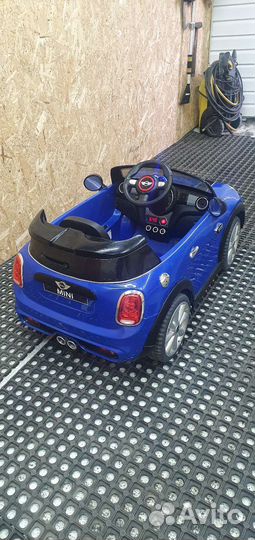 Детский электромобиль бу