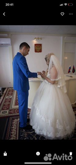 Свадебное платье