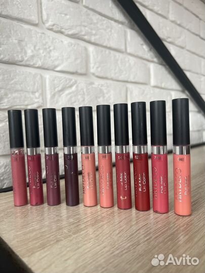 Много новой косметики