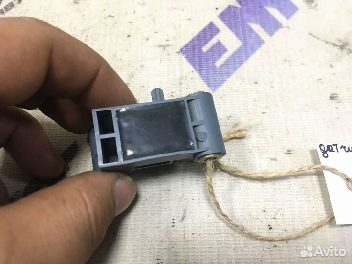 Датчик удара AIR BAG бмв 730D F01 седан, дизель