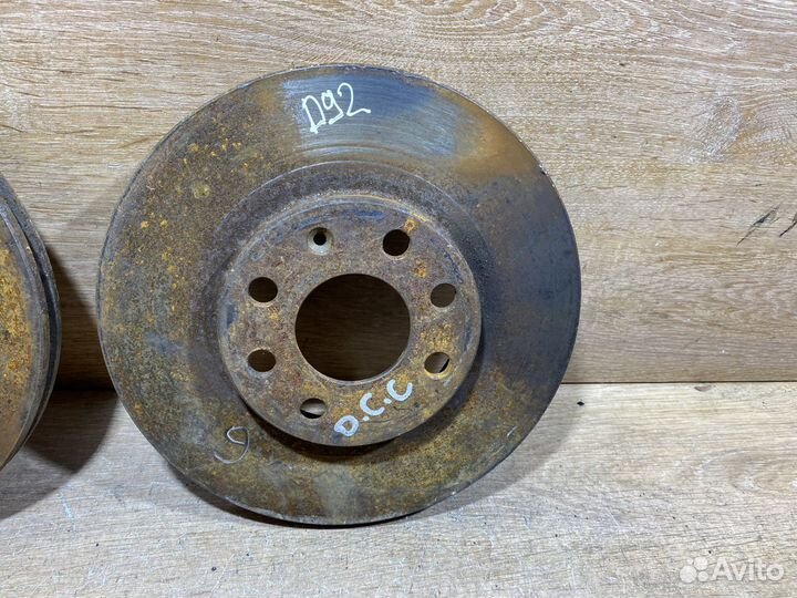 Комплект передних тормозных дисков Meriva A D92