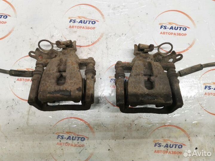 Суппорт тормозной задний Ford Kuga 1 2.0 G6DG 2010