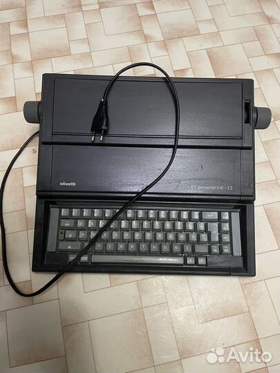 Печатная машинка olivetti