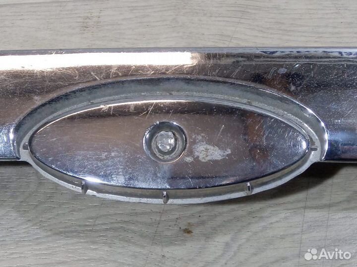 Накладка двери багажника Ford Focus 2011