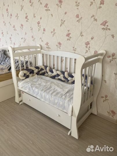 Кроватка детская