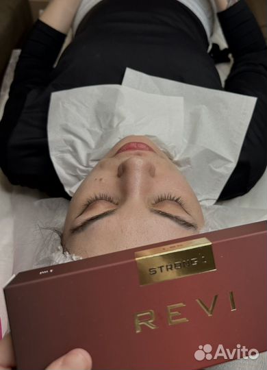 Косметолог, увеличение губ