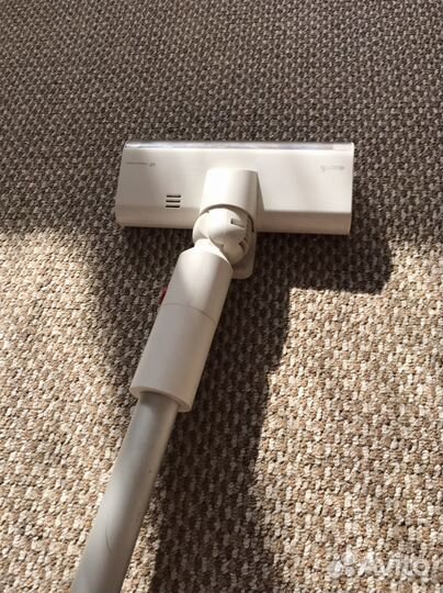 Вертикальный беспроводной пылесос